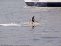 Photo-BOATS-55-2008-09-20-MOTORIZED-SURFBOARD-IN-VICTORIA-HARBOUR