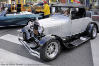 Photo-Collector-Car-Festival-14-1928-Model-A-Roadsili-Owner-Lyall-Atkinson-2011-08-14