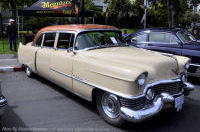 Photo-Collector-Car-Festival-46-1954-Cadillac-Owner-Dale-Mackie-2011-08-14