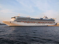Photo-Cruise-Ships-18-Golden-Princess-2008-09-19