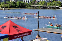 Photo-Dragon-boats-37-Super-Sprint-Challenge-2012-05-26-Second-Race-Coming-i