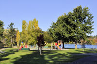 Photo-Esquimalt-Gorge-Park-66-2011-10-18-Kids-playground
