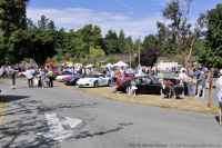 Photo-European-and-Classic-1-cars-Part-of-the-crowd-attending-2011-08-21
