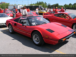 PAGE-PHOTO-Ferrari Show Ottawa.