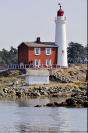 Fisgard-Lighthouse-46-2011-09-11-Fort-Rodd-Hill-Fisgard-Lighthouse