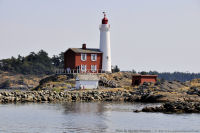 Fisgard-Lighthouse-47-2011-09-11-Fort-Rodd-Hill-Fisgard-Lighthouse