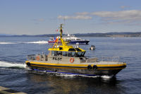 Ogden-Point-111-and-Boats-Pilot-and-Clipper-2012-08-09