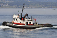 Ogden-Point-26-and-Boats-Seaspan-Foam-Leaving-Victoria-2012-04-22