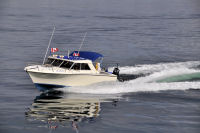 Ogden-Point-37-and-Boats-Motorboat-2012-04-23