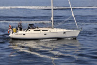 Ogden-Point-94-and-Boats-Sailboat-Reachfar-2012-08-09