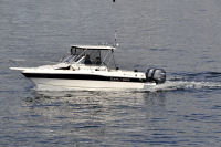 Ogden-Point-98-and-Boats-Explorer-2012-08-09