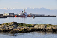Photo-Victoria-201-Sir-Wilfrid-Laurier-Coast-Guard-Ship-Victoria,B.C-2012-04-14