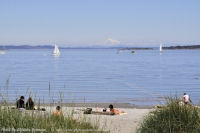 Photo-Willow-Beach-91-Victoria-B.C-2011-07-23-Mt.Baker-from-South-end-of-Willow-Beach
