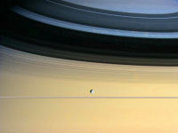 free Wallpaper-Planets-35-SATURN-and-Dione-fs
