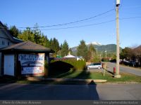 photo-UCLUELET-05-2008-12-15-97-Whale's-Tail-Motel-Ucluelet-B.C