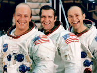 wallpaper-NASA-106-Apolo-12-Crew-Charles-Conrad-Jr.-CMDR-Richard-F.-Gordon-Jr.-CMP-Alan-L.-Bean-LMP-1969-09-22-fs