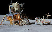 FREE wallpaper-NASA-171-Apollo-16-LM-Orioni-at-Landing-Site-EVA-2-1972-04-22-WS
