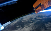 FREE wallpaper-NASA-27-View-of-Perseid-from-ISS-2011-08-13-WS