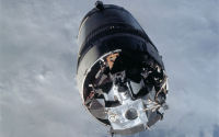 FREE wallpaper-NASA-62-Apollo-9-The-Lunar-Module-awaits-extraction-1969-03-03-WS