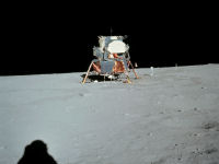 FREE wallpaper-NASA-97-Apollo-11-Neil-Armstrong-take-photo-of-landing-site-1969-07-20-FS