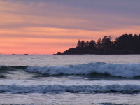 FREE wallpaper-Sunrises-Sunsets-62-Sets-at-Chesterman-Beach-Tofino-B.C.-2009-01-14-FS