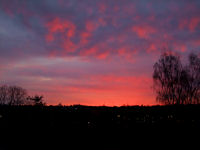 FREE wallpaper-Sunrises-Sunsets-93-Rise-smoky-sunrise-VICTORIA-B.C.-2010-03-01-FS