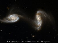 wallpaper-galaxy-12-NGC-5257-and-NGC-5258-Spiral-Galaxies-fs