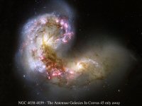 wallpaper-galaxy-17-NGC-4038-4039-The-Antennae-Galaxies-fs