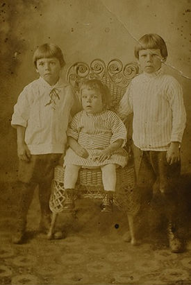 ANCESTORS-PHOTO-21-ORIGINAL