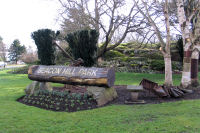 Photo-Beacon-Hill-Park-1-Entrance-Sign-2007-02-18