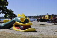 Photo-Cadboro-Bay-41-2011-07-30-Cadboro-Gyro-Park