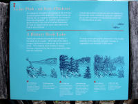 Photo-Pink-Lake-32-Sign-History-Book-of-the-Lake-Parc-de-la-Gatineau-2009-07-06