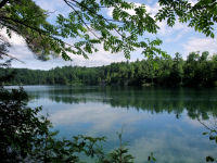 Photo-Pink-Lake-74-View-of-the-Lake-Parc-de-la-Gatineau-2009-07-06