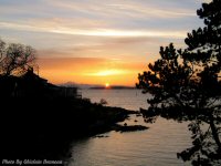 Photo-Victoria-60-2008-04-12-SUNRISE-AS-SEEN-FROM-MY-BALCONY