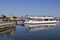 Photo-Victoria-92-2010-07-30-UNDERSEA-GARDENS-VICTORIA