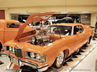 Souped-up-car-45-show-Ottawa-2004-COUGAR-MERCURY-XR7-1973