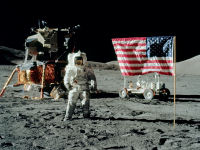 FREE wallpaper-NASA-194-Apollo-17-EVA-1-FS